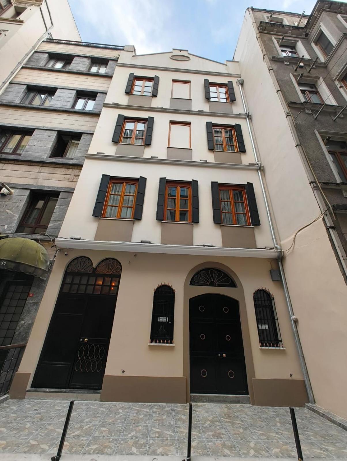 Majestik Hotel Istanbul Ngoại thất bức ảnh